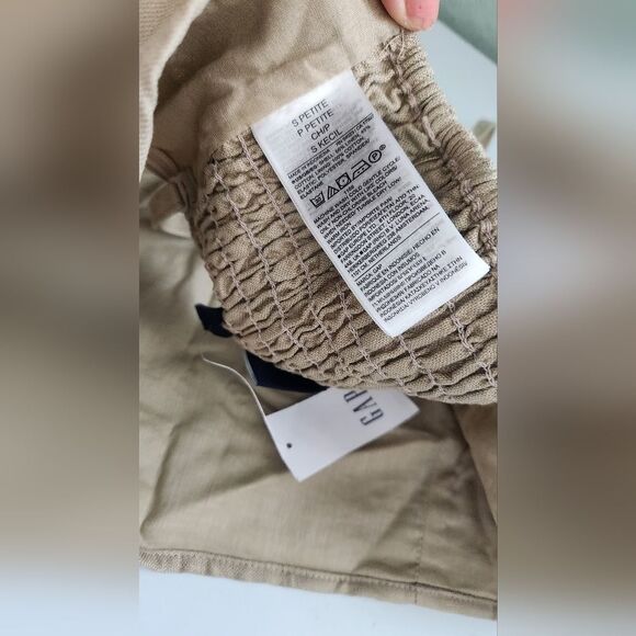 Bundle of Gap Linen Blend Sleevess Crop Top SMALL Petite - Picture 3 of 6